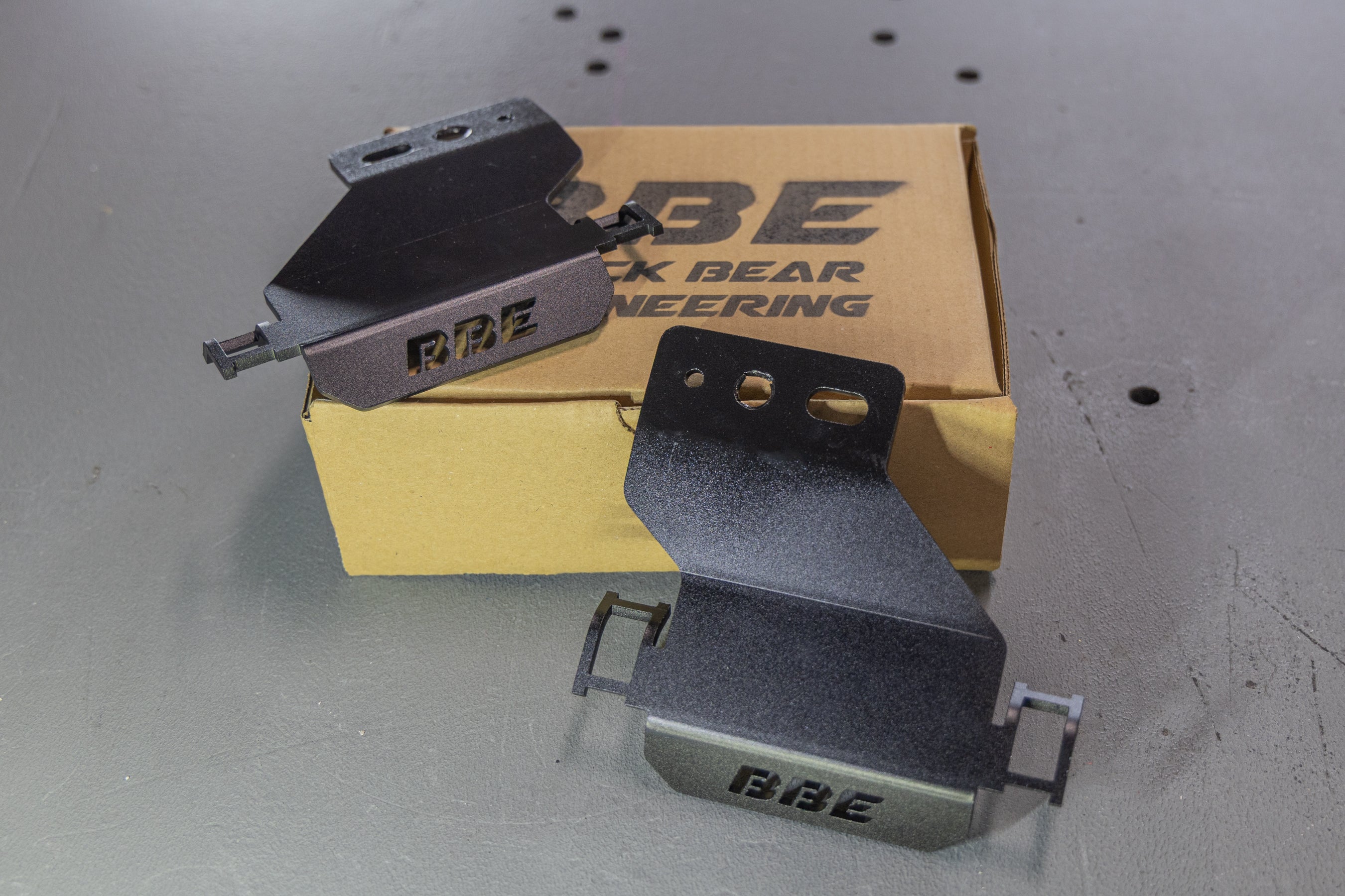 Chevrolet Silverado 1500 Remote Reservoir Mounting Kit